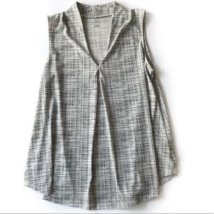 Worthington sleeveless blouse